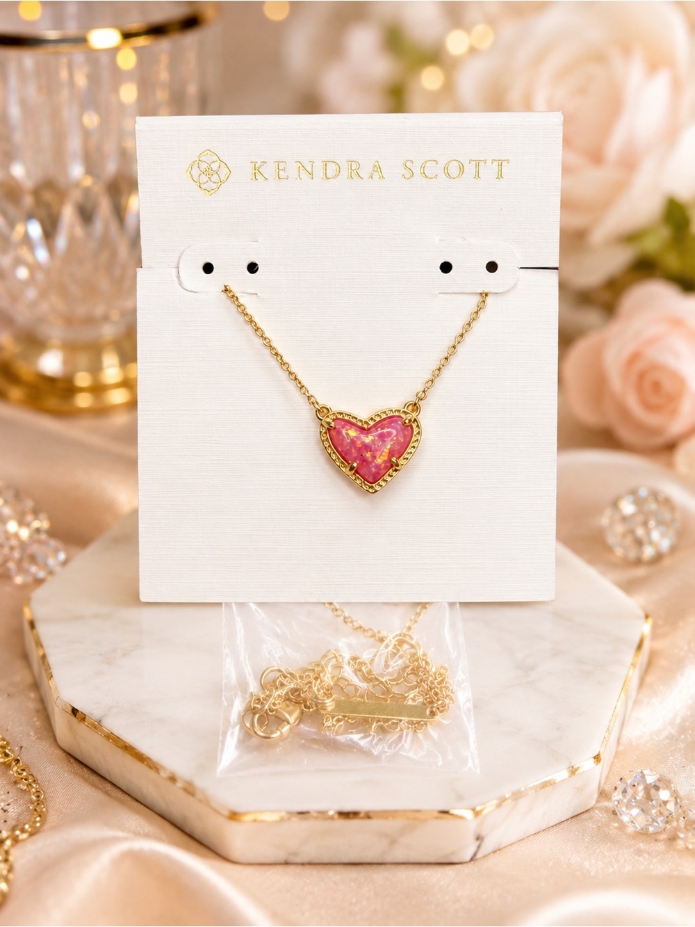 Kendra Scott Pink Iridescent Heart Gold Pendant Necklace 💗✨